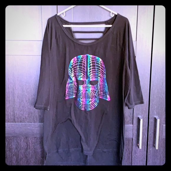 Disney park exclusive Vader T-shirt - Picture 1 of 5